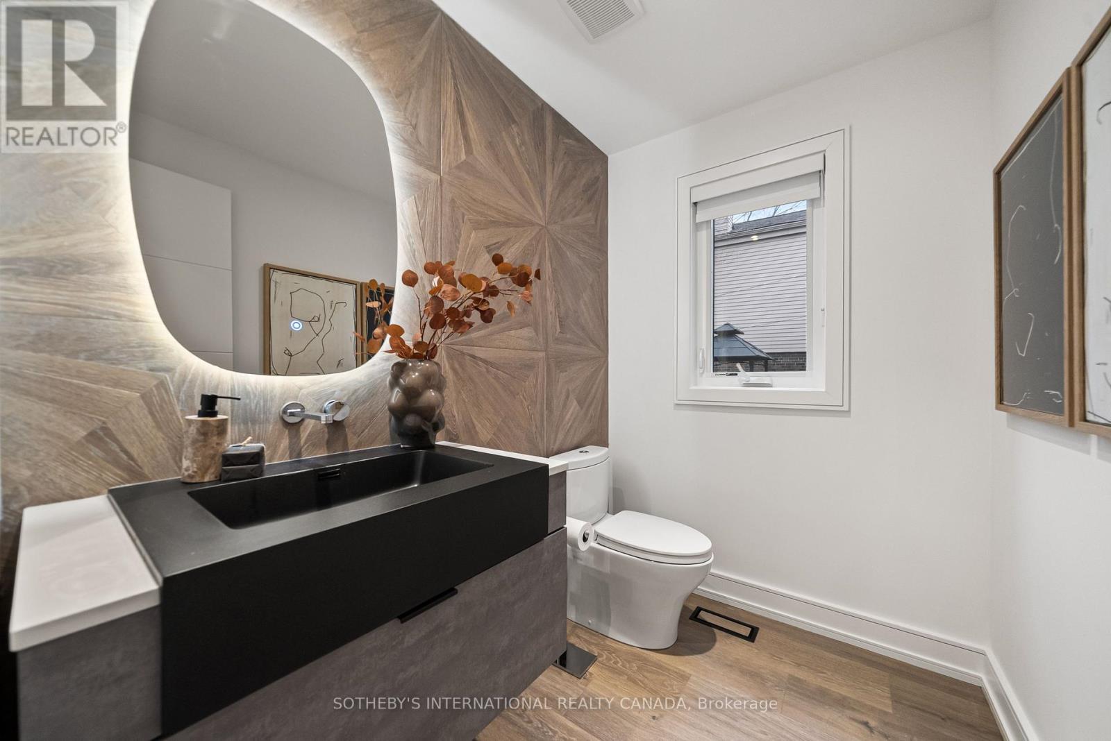 138 Airdrie Road, Toronto, Ontario  M4G 1M5 - Photo 24 - C13083616