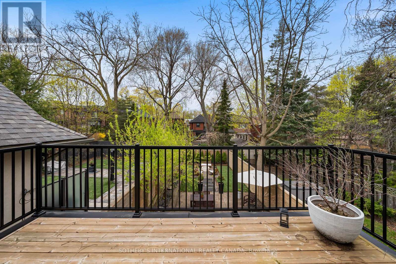 138 Airdrie Road, Toronto, Ontario  M4G 1M5 - Photo 34 - C13083616
