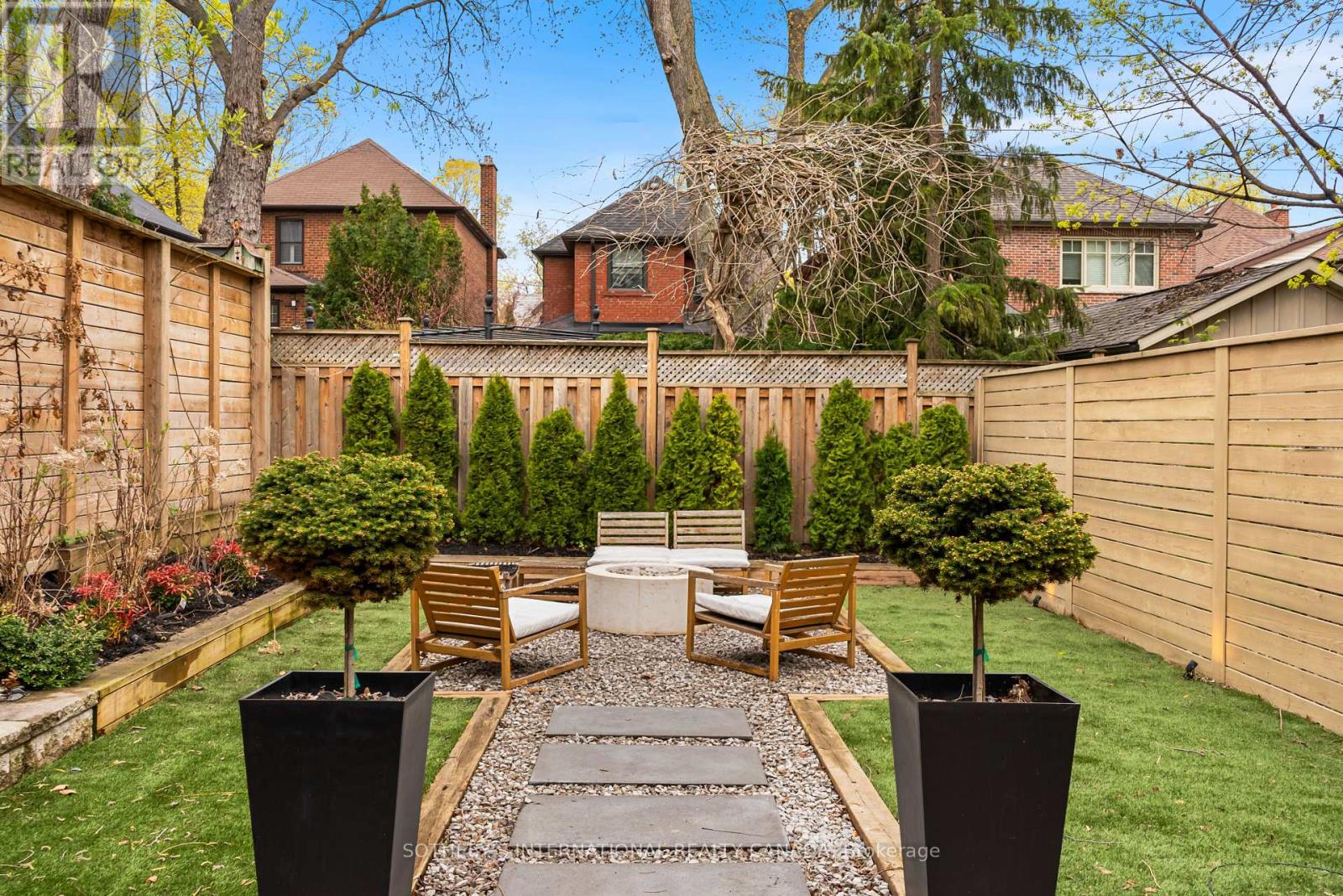 138 Airdrie Road, Toronto, Ontario  M4G 1M5 - Photo 46 - C13083616