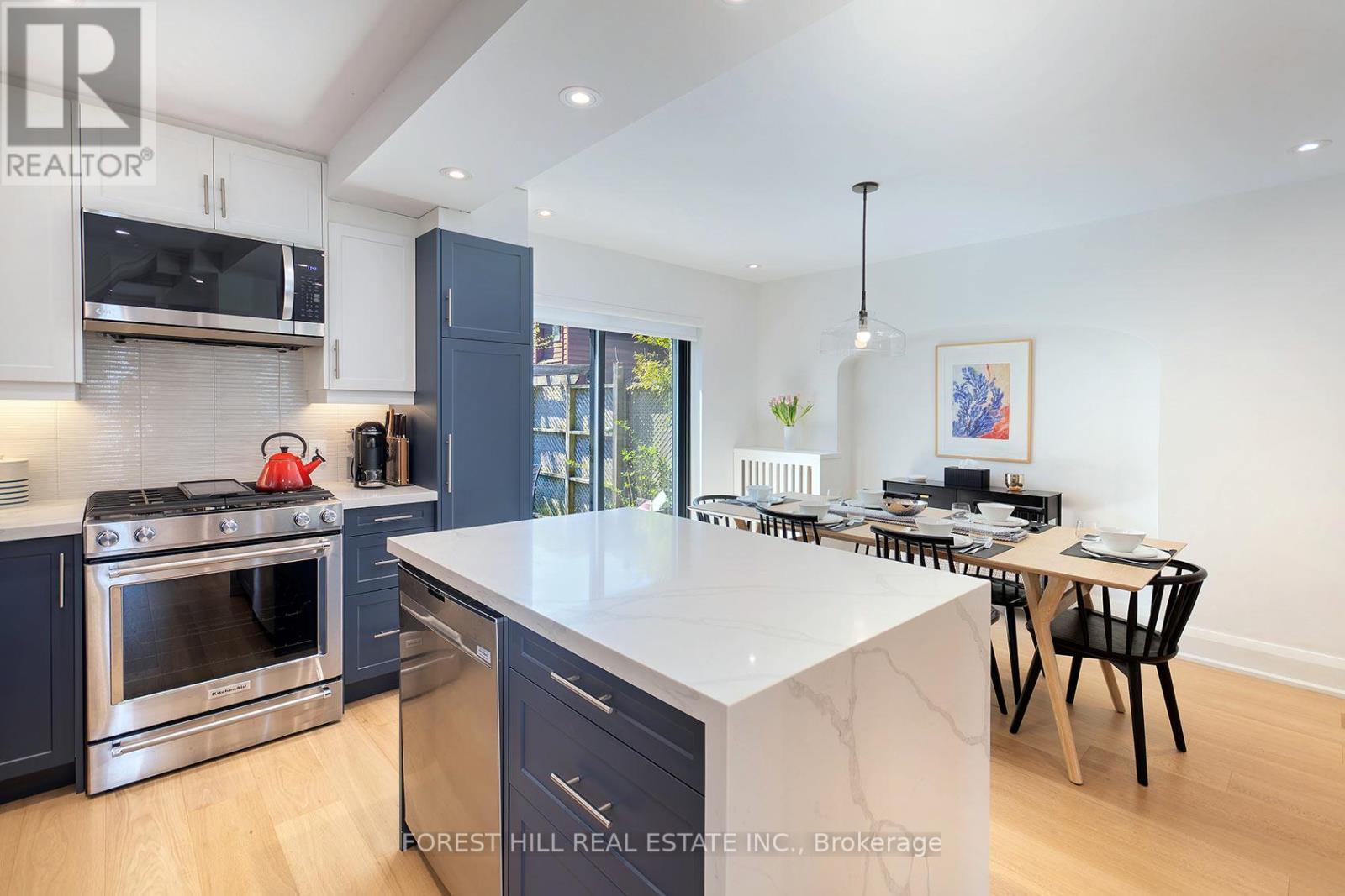 85 Fairlawn Avenue, Toronto, Ontario  M5M 1S6 - Photo 11 - C13083710