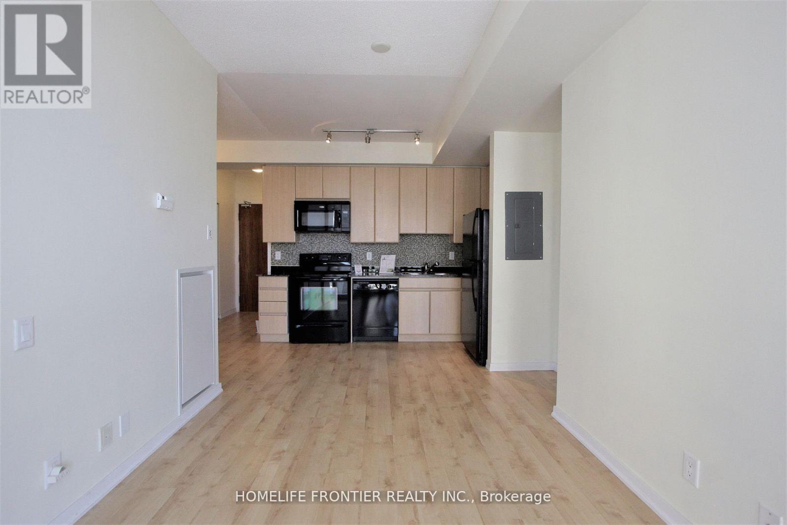 703 - 30 Canterbury Place, Toronto, Ontario  M2N 0B9 - Photo 3 - C13083724