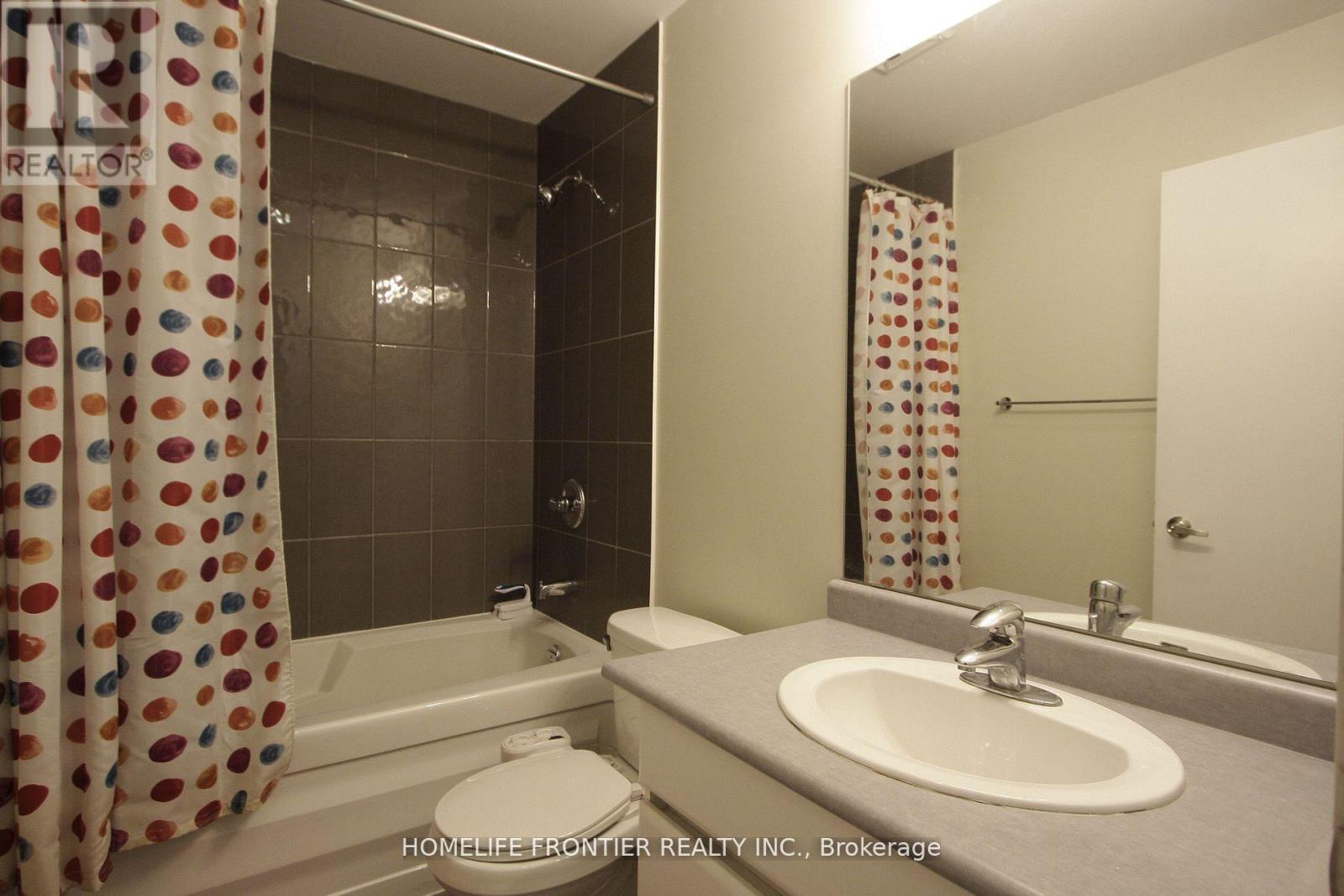 703 - 30 Canterbury Place, Toronto, Ontario  M2N 0B9 - Photo 6 - C13083724