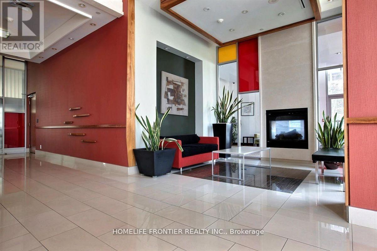 703 - 30 Canterbury Place, Toronto, Ontario  M2N 0B9 - Photo 8 - C13083724