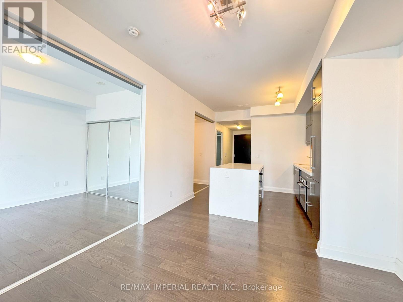 909 - 1080 Bay Street, Toronto, Ontario  M5S 0A5 - Photo 6 - C13083852