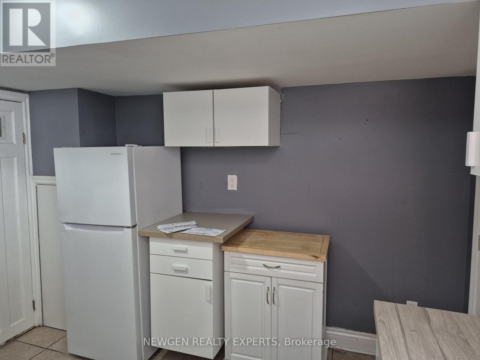 Bsmt - 512 Bloor Street E, Oshawa, Ontario  L1H 3N1 - Photo 15 - E13083648