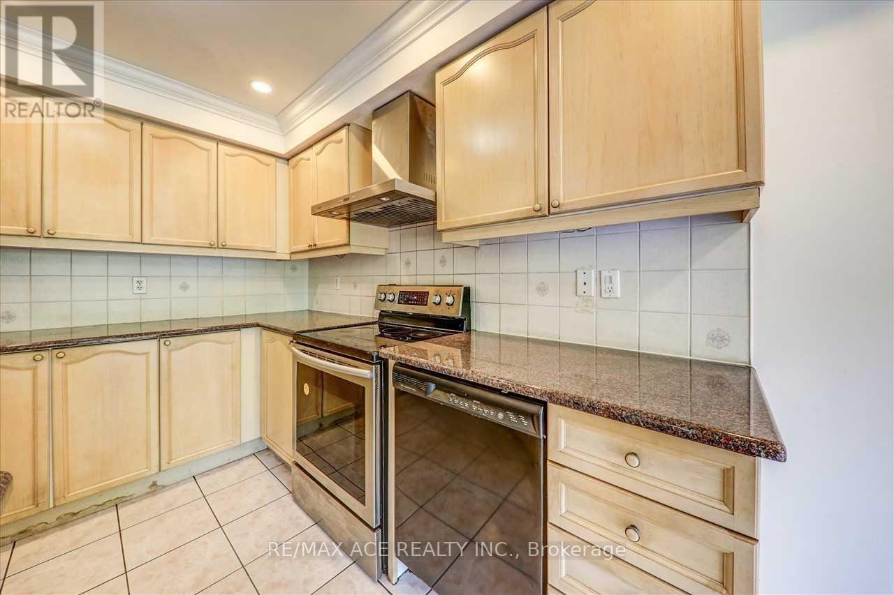 35 Pitchpine Drive, Toronto, Ontario  M1X 1Y1 - Photo 14 - E13083714