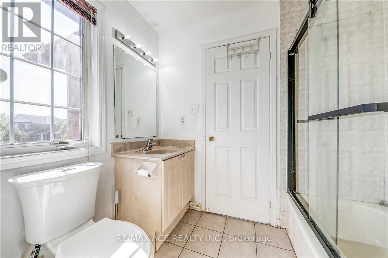 35 Pitchpine Drive, Toronto, Ontario  M1X 1Y1 - Photo 21 - E13083714