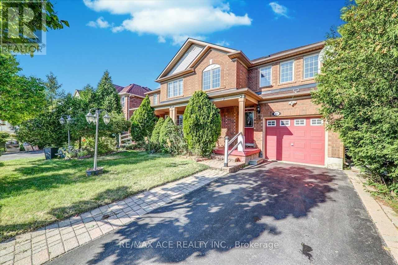 35 Pitchpine Drive, Toronto, Ontario  M1X 1Y1 - Photo 3 - E13083714