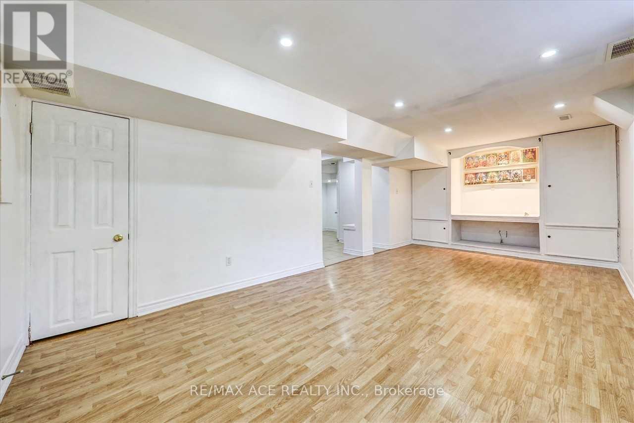 35 Pitchpine Drive, Toronto, Ontario  M1X 1Y1 - Photo 31 - E13083714