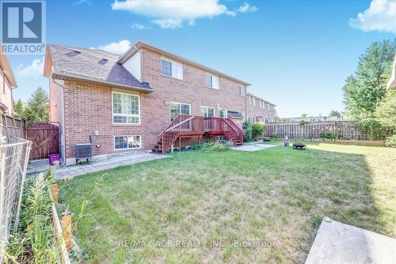 35 Pitchpine Drive, Toronto, Ontario  M1X 1Y1 - Photo 35 - E13083714