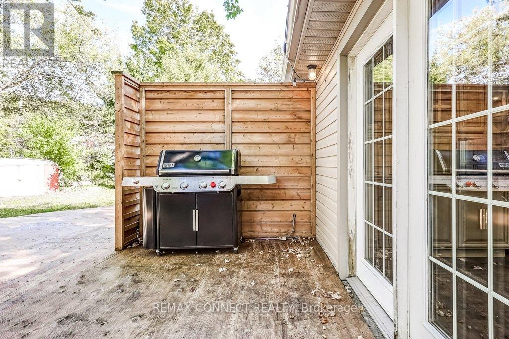 70 Dunstall Crescent, Toronto, Ontario  M1E 3M4 - Photo 23 - E13083730