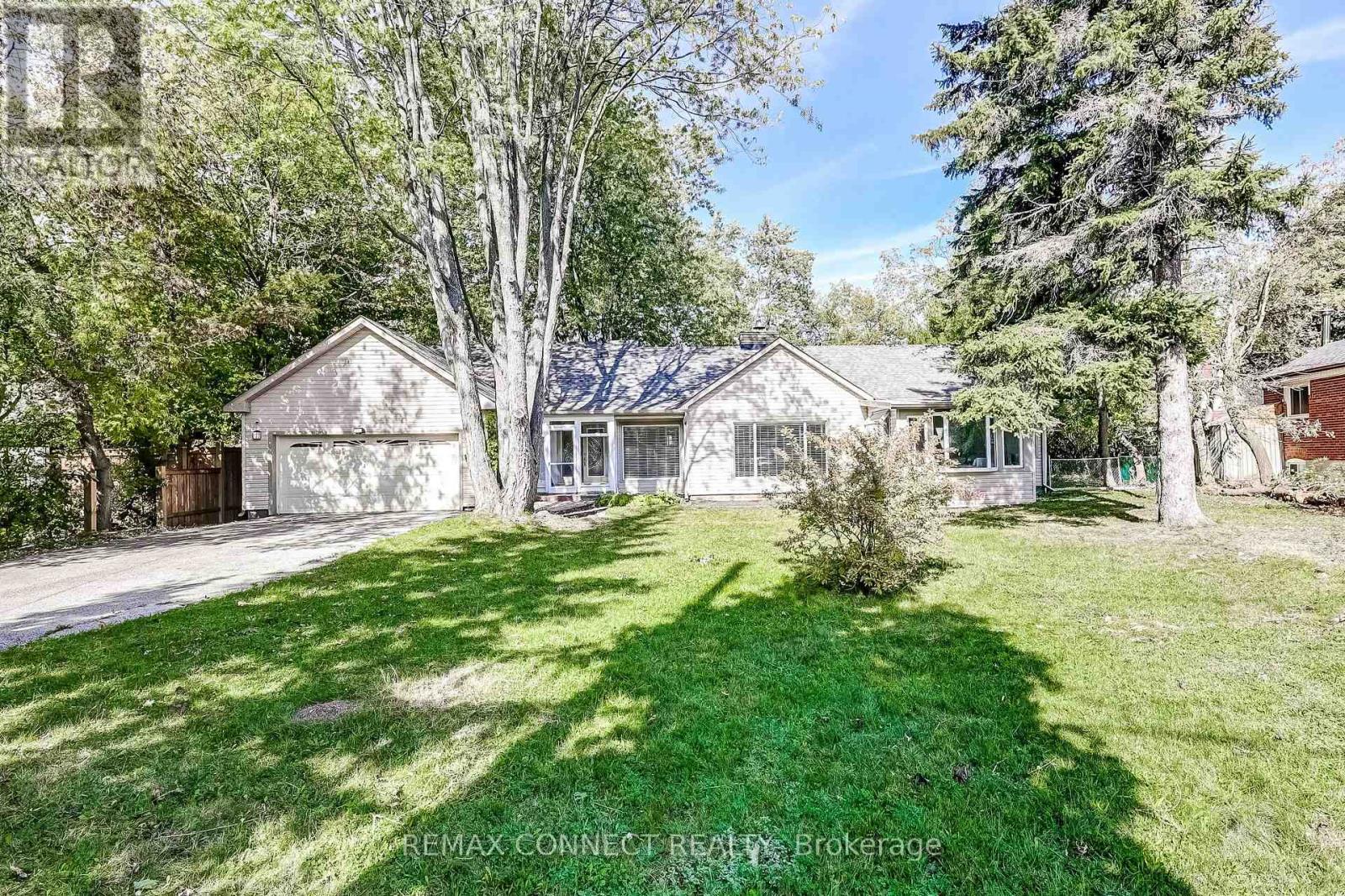 70a Dunstall Crescent, Toronto, Ontario  M1E 3M4 - Photo 3 - E13083782