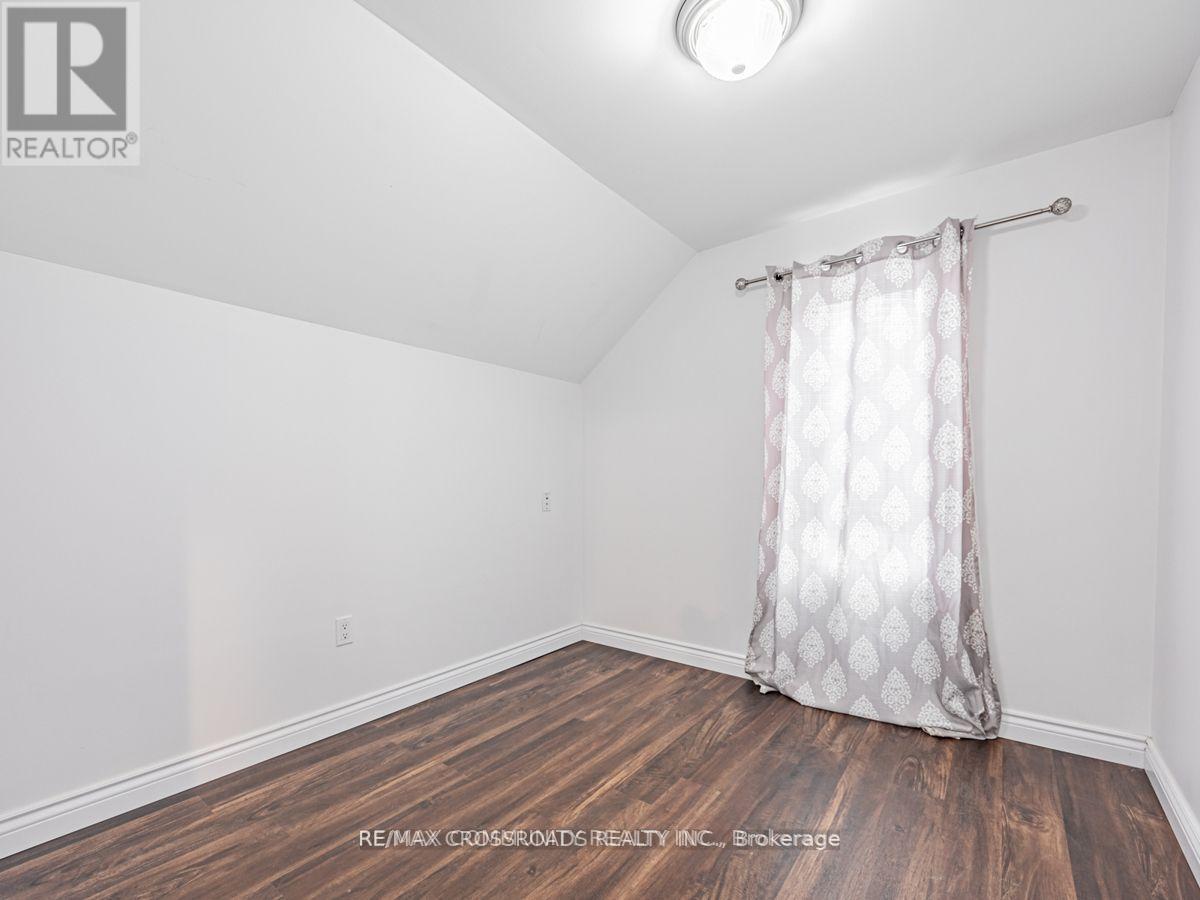 111 Elgin Street W, Oshawa, Ontario  L1G 1S5 - Photo 17 - E13083868