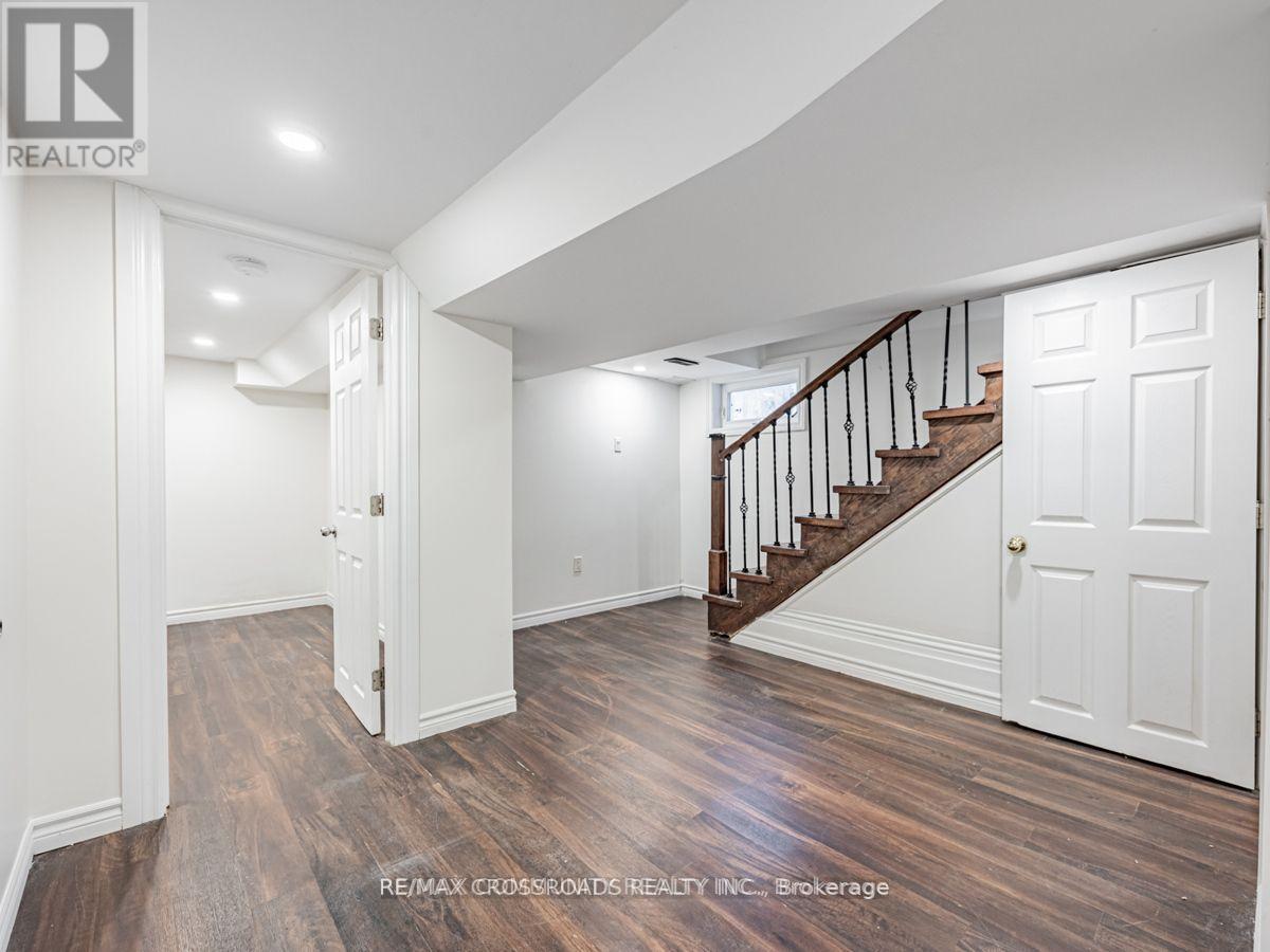 111 Elgin Street W, Oshawa, Ontario  L1G 1S5 - Photo 20 - E13083868