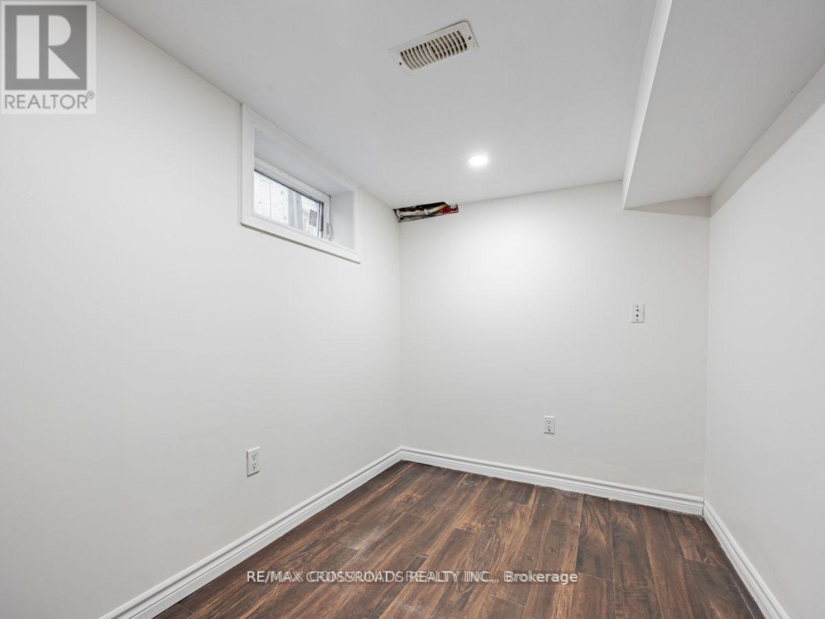 111 Elgin Street W, Oshawa, Ontario  L1G 1S5 - Photo 24 - E13083868
