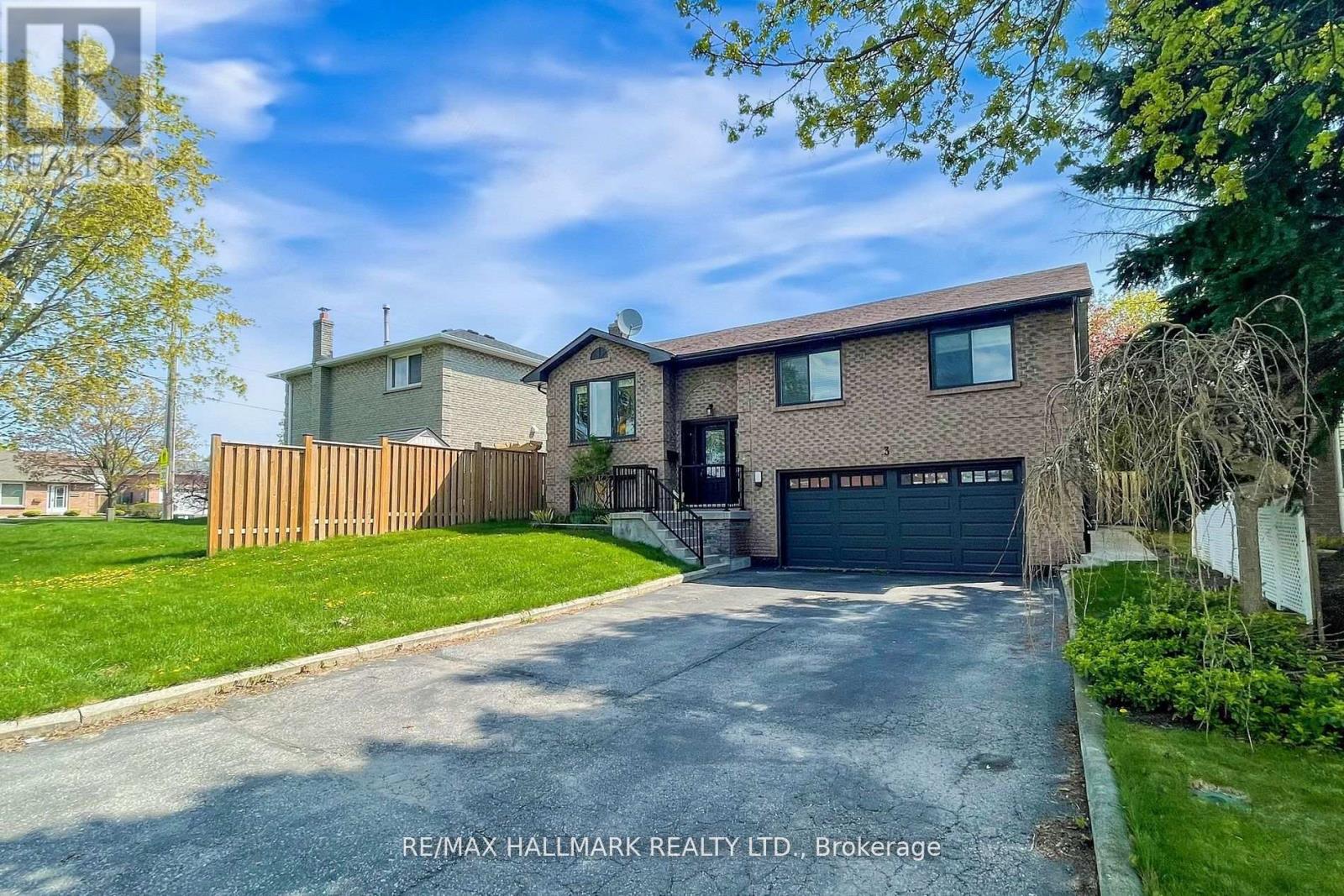 3 Cherry Blossom Crescent, Clarington, Ontario  L1E 1H1 - Photo 2 - E13083902