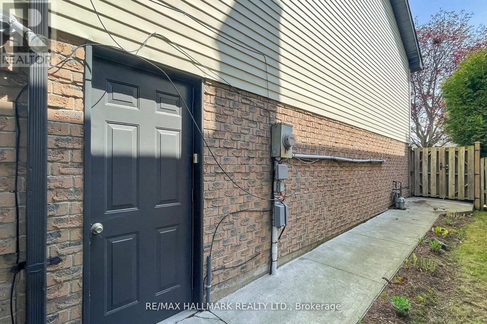 3 Cherry Blossom Crescent, Clarington, Ontario  L1E 1H1 - Photo 41 - E13083902