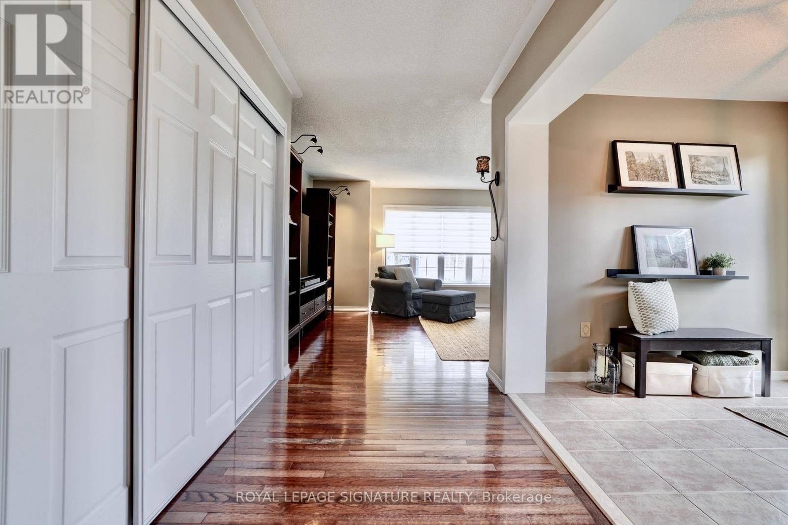 2 Apollo Drive, Richmond Hill (Jefferson), Ontario  L4E 4C2 - Photo 5 - N13083768