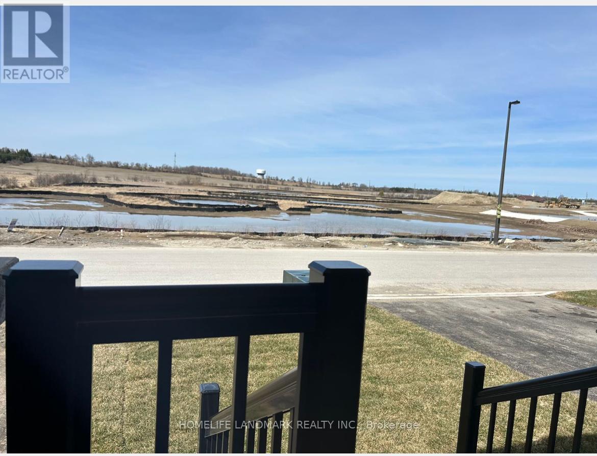 30 Donald Ingram Crescent, Georgina, Ontario  L4P 0S3 - Photo 7 - N13083884