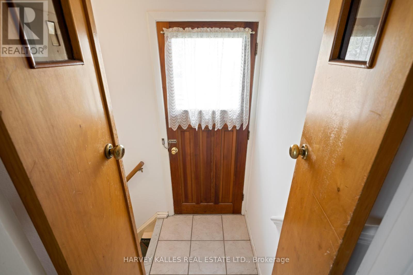 133 Wood Lane, Richmond Hill, Ontario  L4C 4W2 - Photo 14 - N13083920