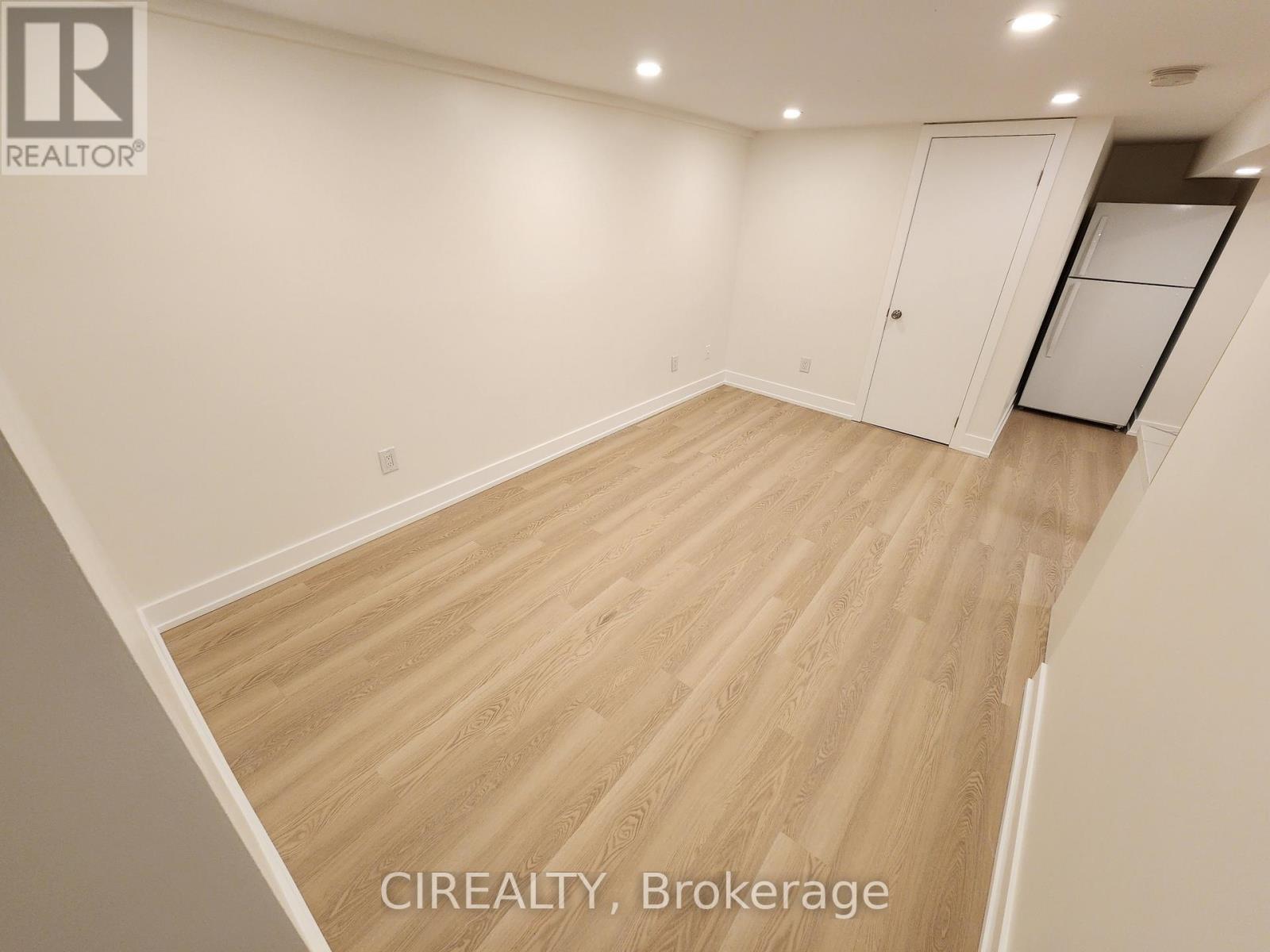 Lower - 188 Cherrywood Drive, Newmarket, Ontario  L3Y 2X8 - Photo 1 - N13083922