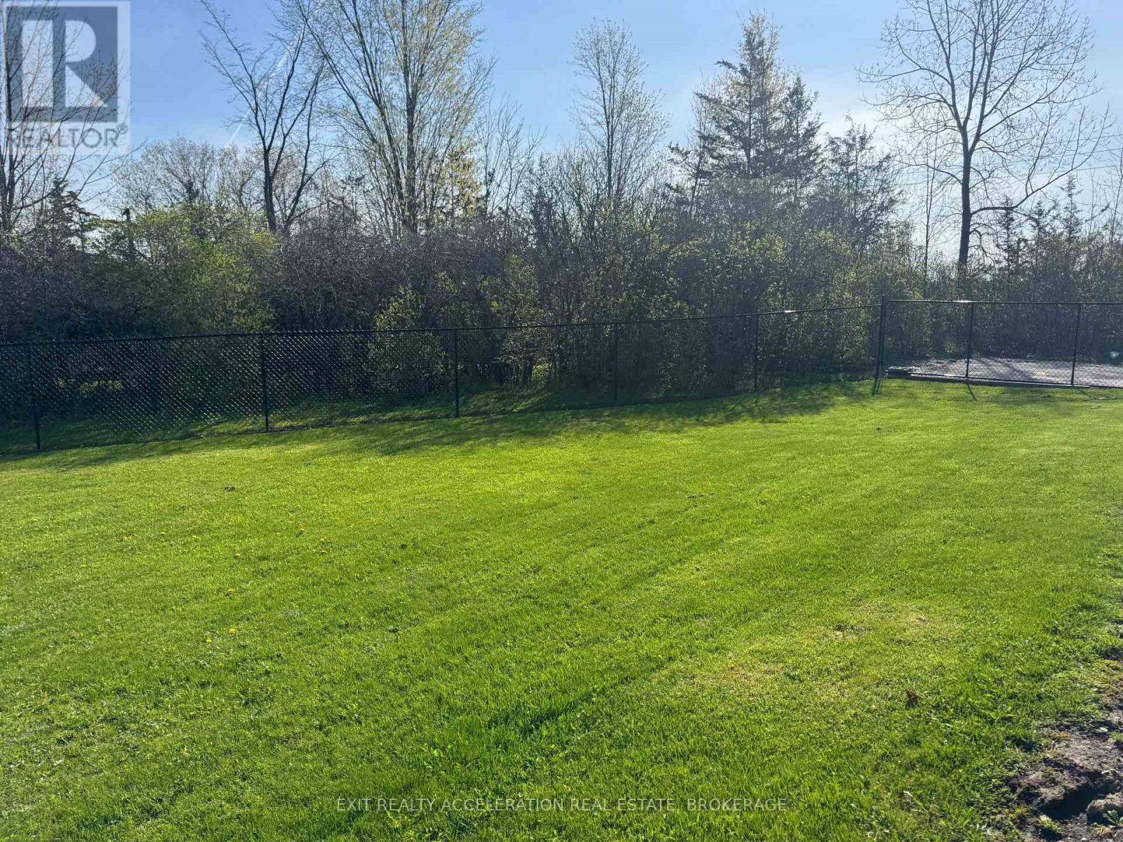 93 Henry Street, Greater Napanee, Ontario  K7R 3A6 - Photo 37 - X12839342