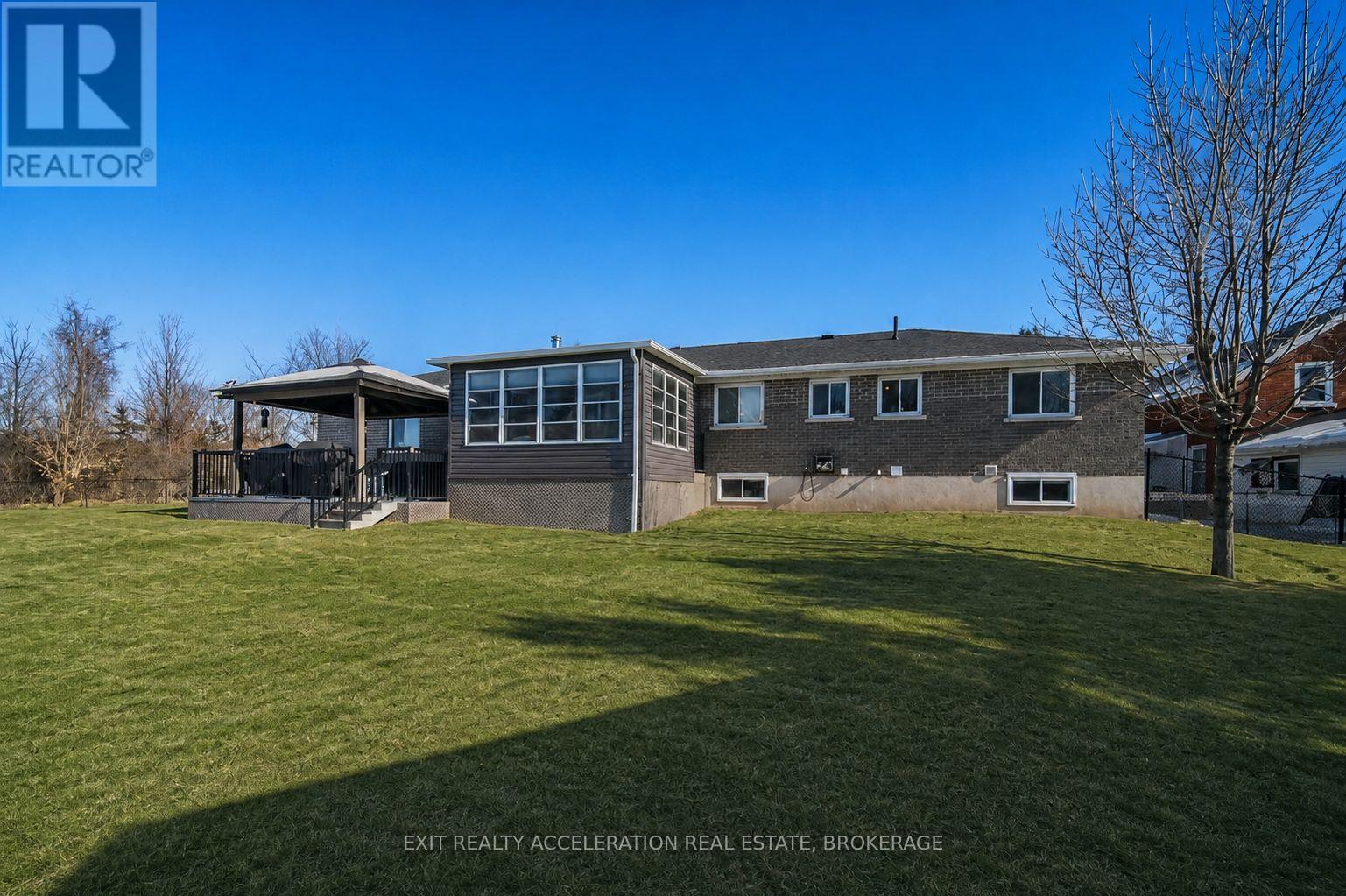 93 Henry Street, Greater Napanee, Ontario  K7R 3A6 - Photo 33 - X12839342