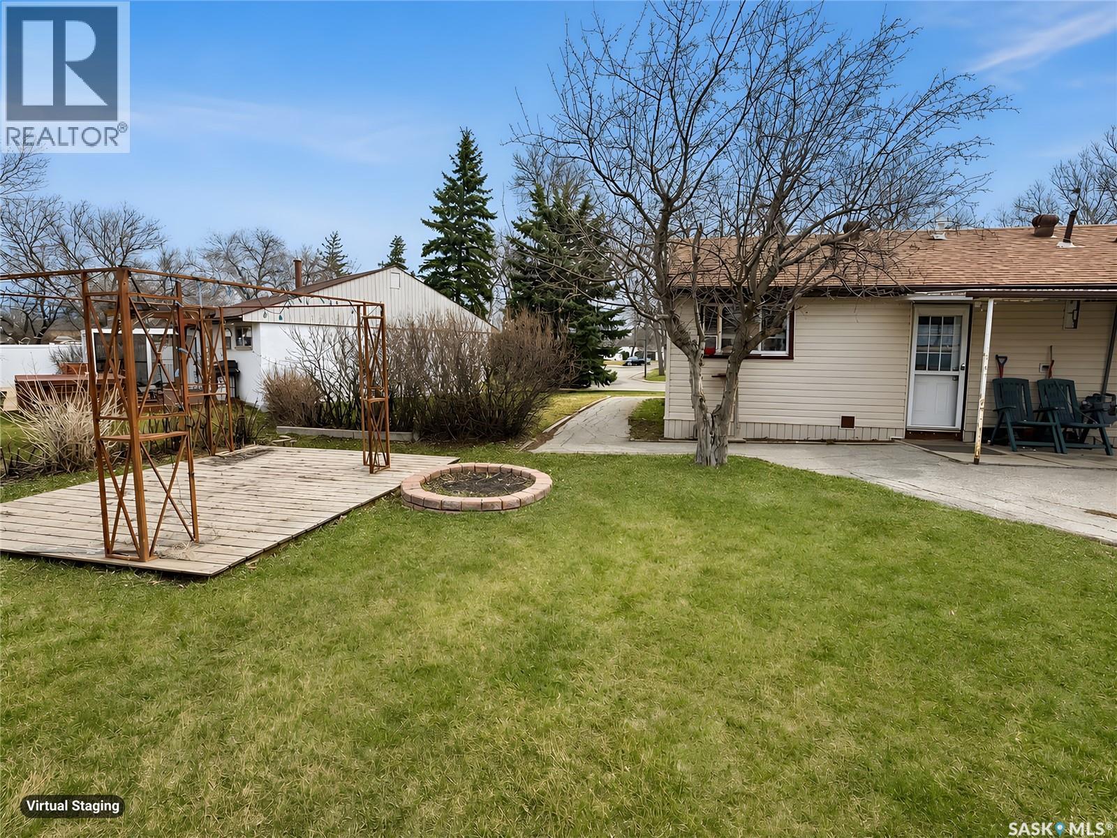 630 Williams Crescent, Regina, Saskatchewan  S4T 6B2 - Photo 14 - SK034900