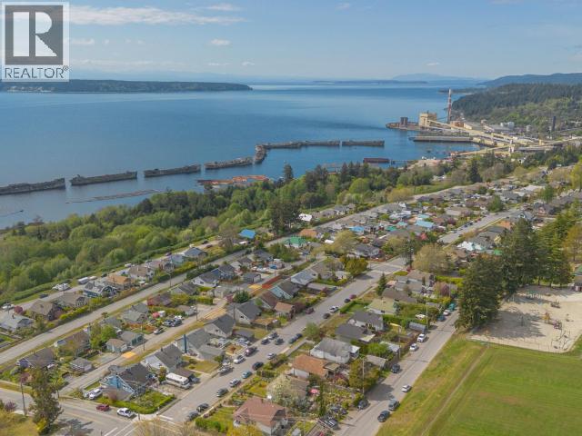 5461 Maple Ave, Powell River, British Columbia   - Photo 17 - 19839
