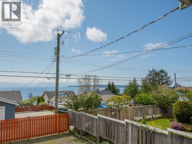 5461 Maple Ave, Powell River, British Columbia   - Photo 35 - 19839