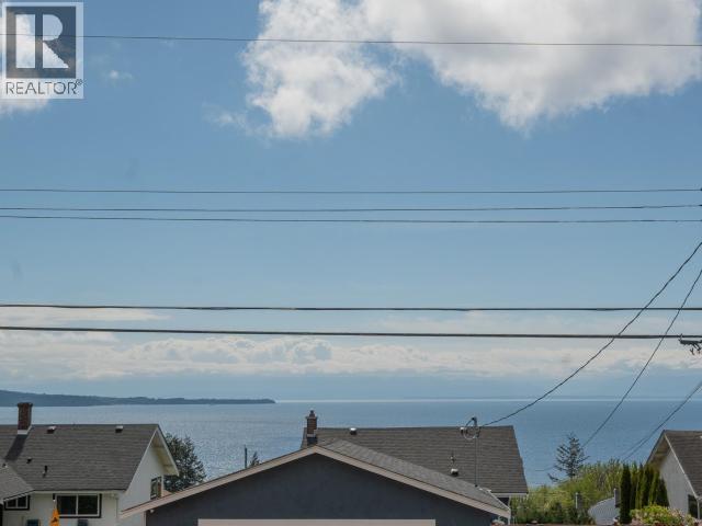 5461 Maple Ave, Powell River, British Columbia   - Photo 36 - 19839