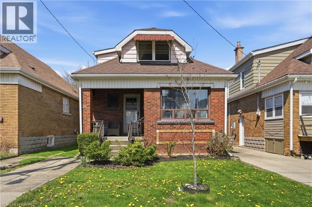 21 Weir Street N, Hamilton, Ontario  L8H 5E7 - Photo 2 - 40824988