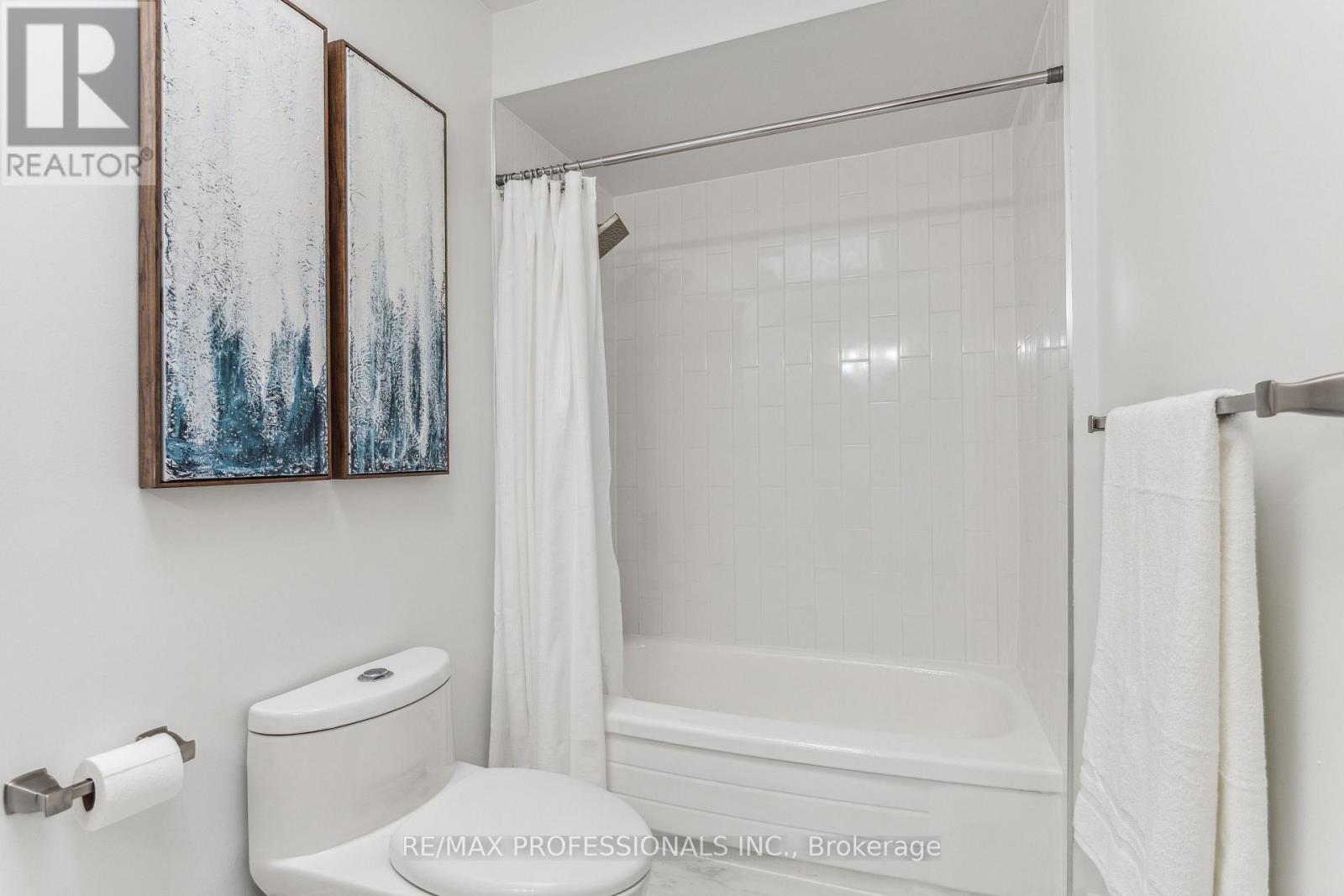 1416 The Links Drive, Oakville, Ontario  L6M 2N9 - Photo 22 - W13083604