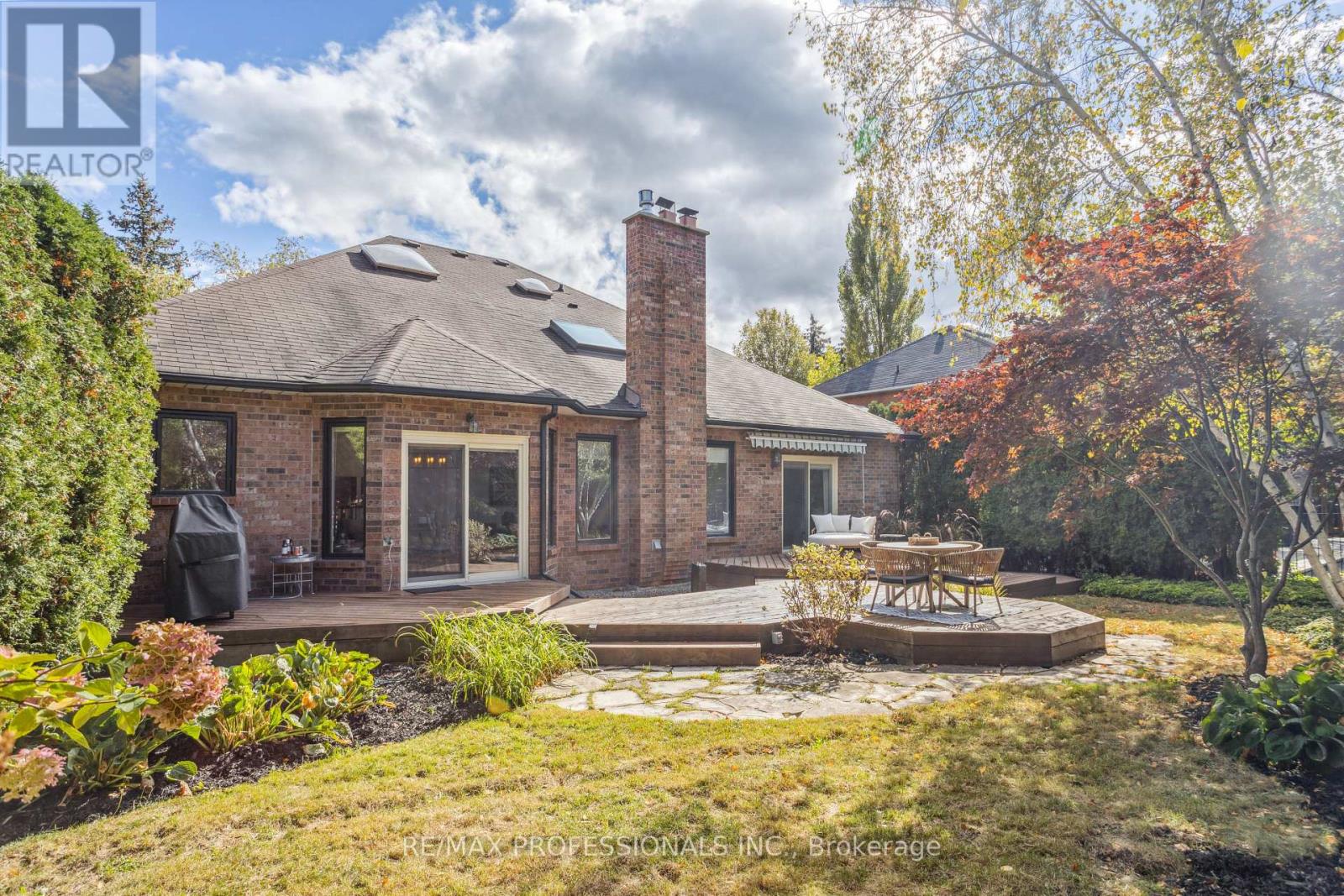 1416 The Links Drive, Oakville, Ontario  L6M 2N9 - Photo 31 - W13083604