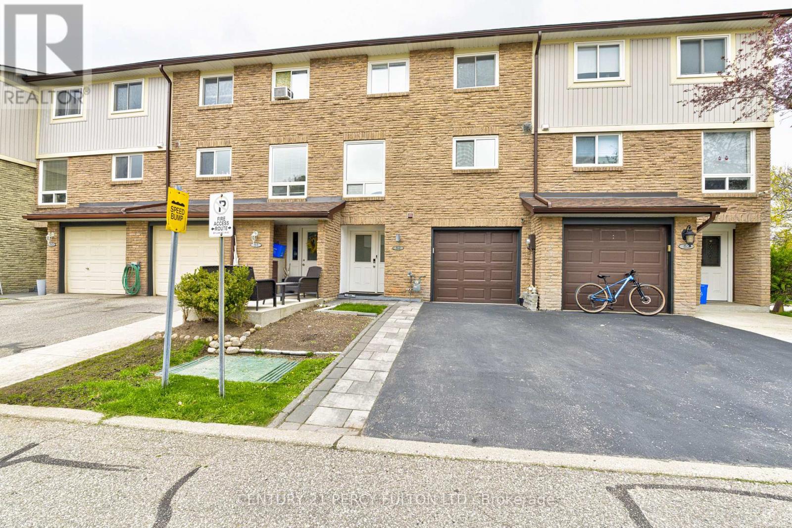 52 - 341 Wilson Drive, Milton, Ontario  L9T 3Y9 - Photo 3 - W13083640