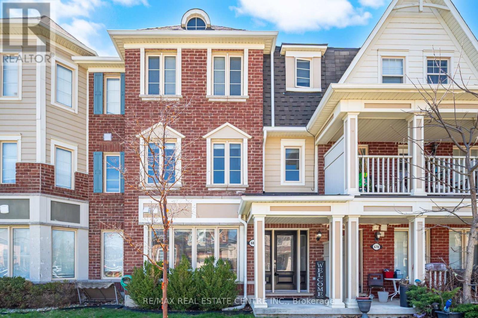 680 MCEASTERN PATH, Milton, Ontario