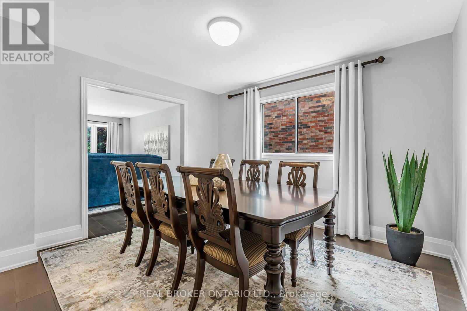 1221 Creekside Drive, Oakville, Ontario  L6H 4Y8 - Photo 13 - W13083700