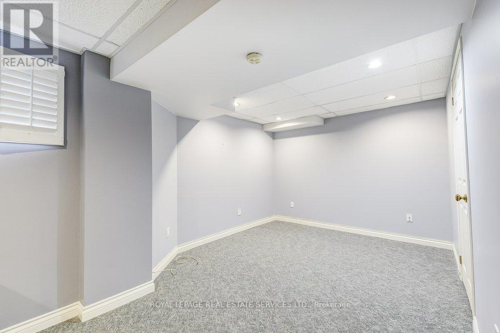 14 - 2103 Berwick Drive, Burlington, Ontario  L7M 4B7 - Photo 39 - W13083728