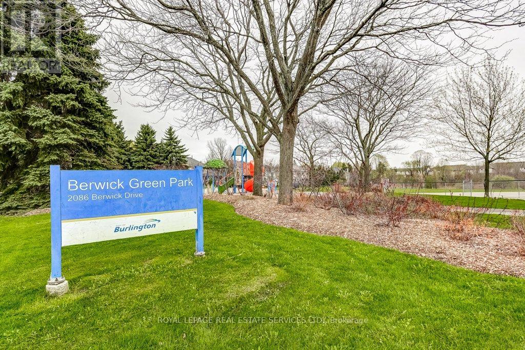 14 - 2103 Berwick Drive, Burlington, Ontario  L7M 4B7 - Photo 49 - W13083728