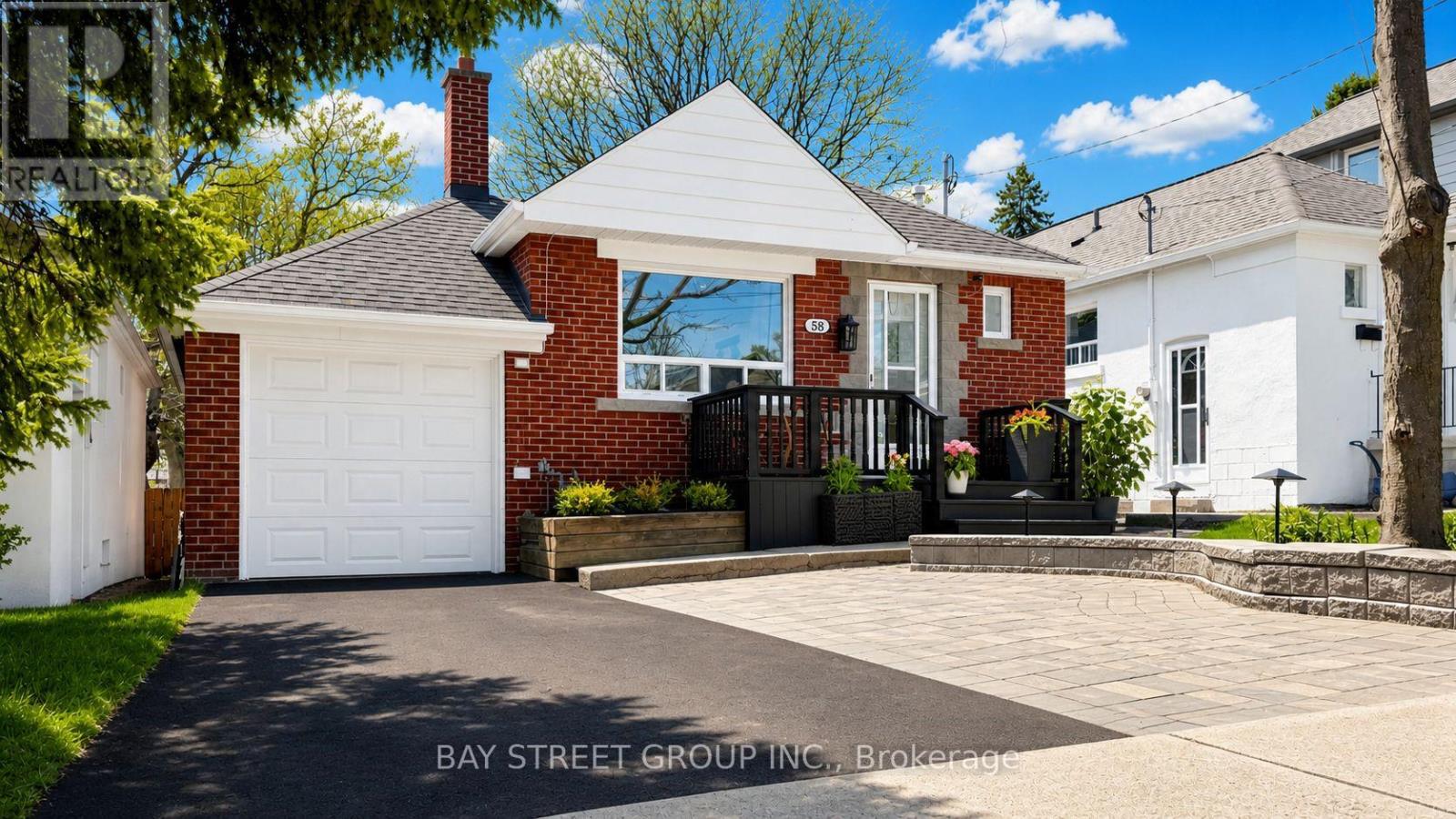 58 Albert Avenue, Toronto, Ontario  M8V 2L7 - Photo 2 - W13083752