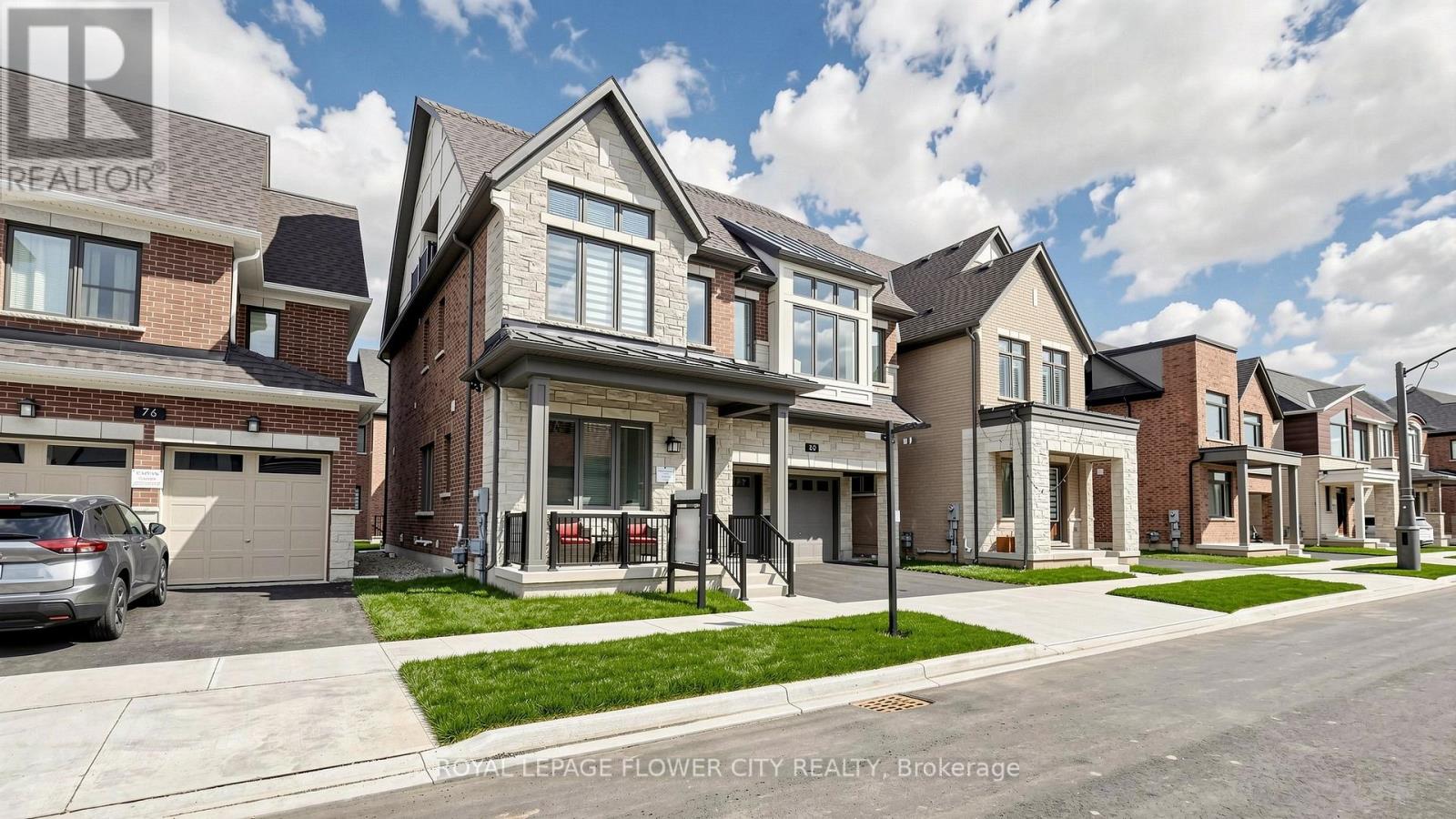 80 Bezel Lane, Oakville, Ontario  L6M 4K1 - Photo 2 - W13083800