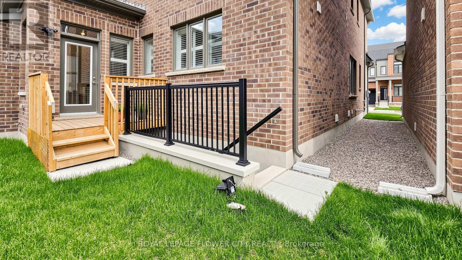 80 Bezel Lane, Oakville, Ontario  L6M 4K1 - Photo 42 - W13083800