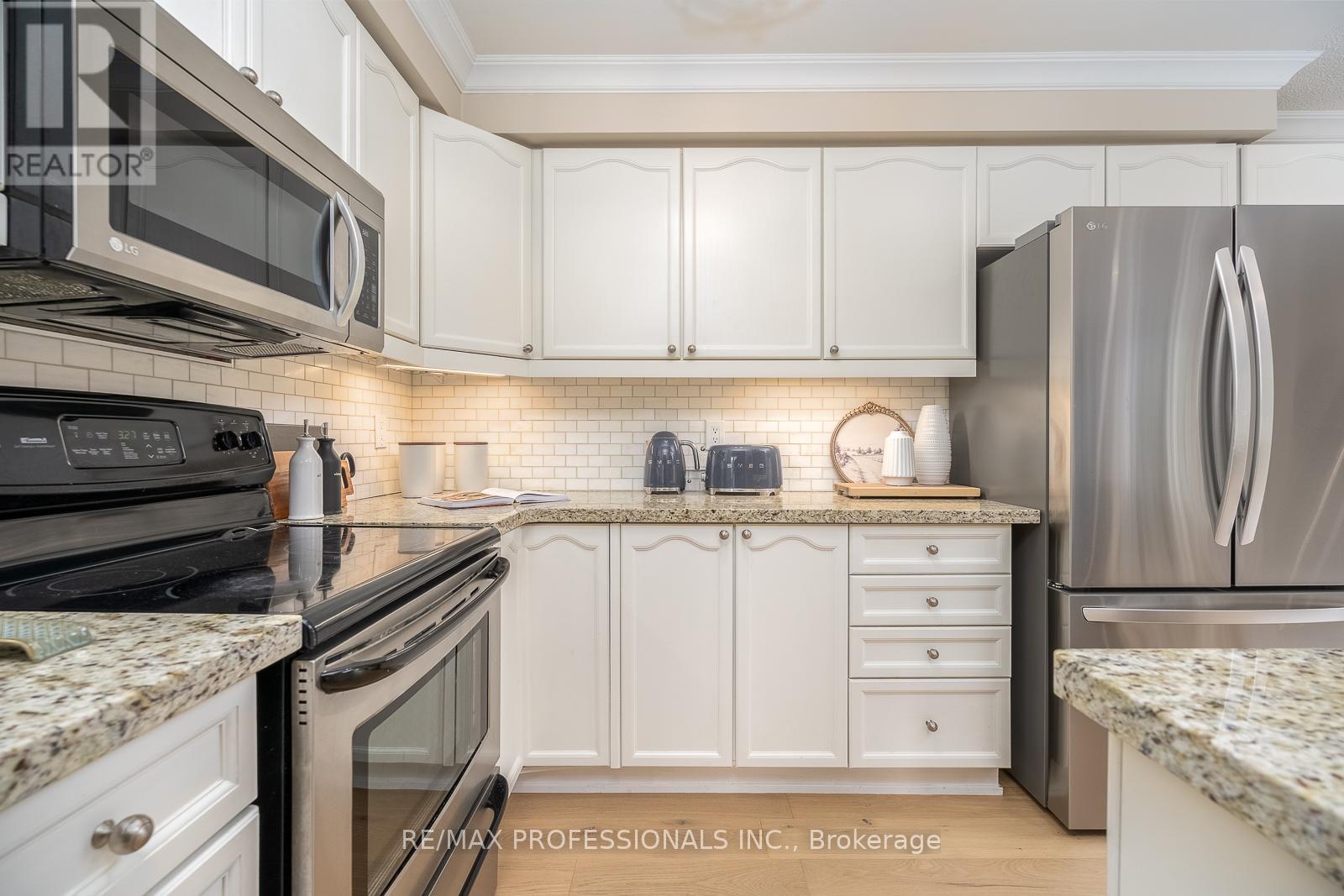 14 - 1745 Creek Way, Burlington, Ontario  L7L 7E1 - Photo 16 - W13083806