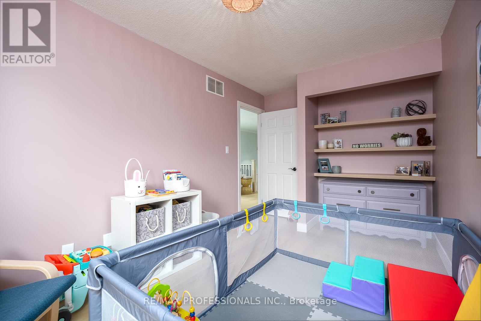 14 - 1745 Creek Way, Burlington, Ontario  L7L 7E1 - Photo 34 - W13083806