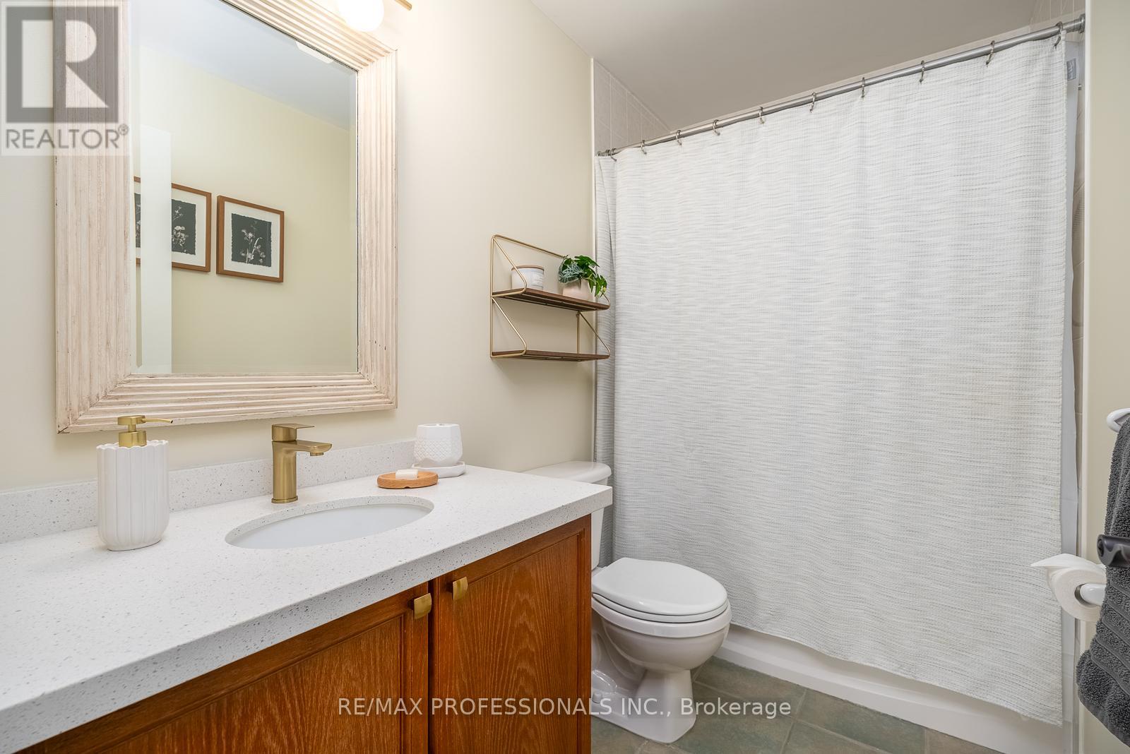 14 - 1745 Creek Way, Burlington, Ontario  L7L 7E1 - Photo 35 - W13083806