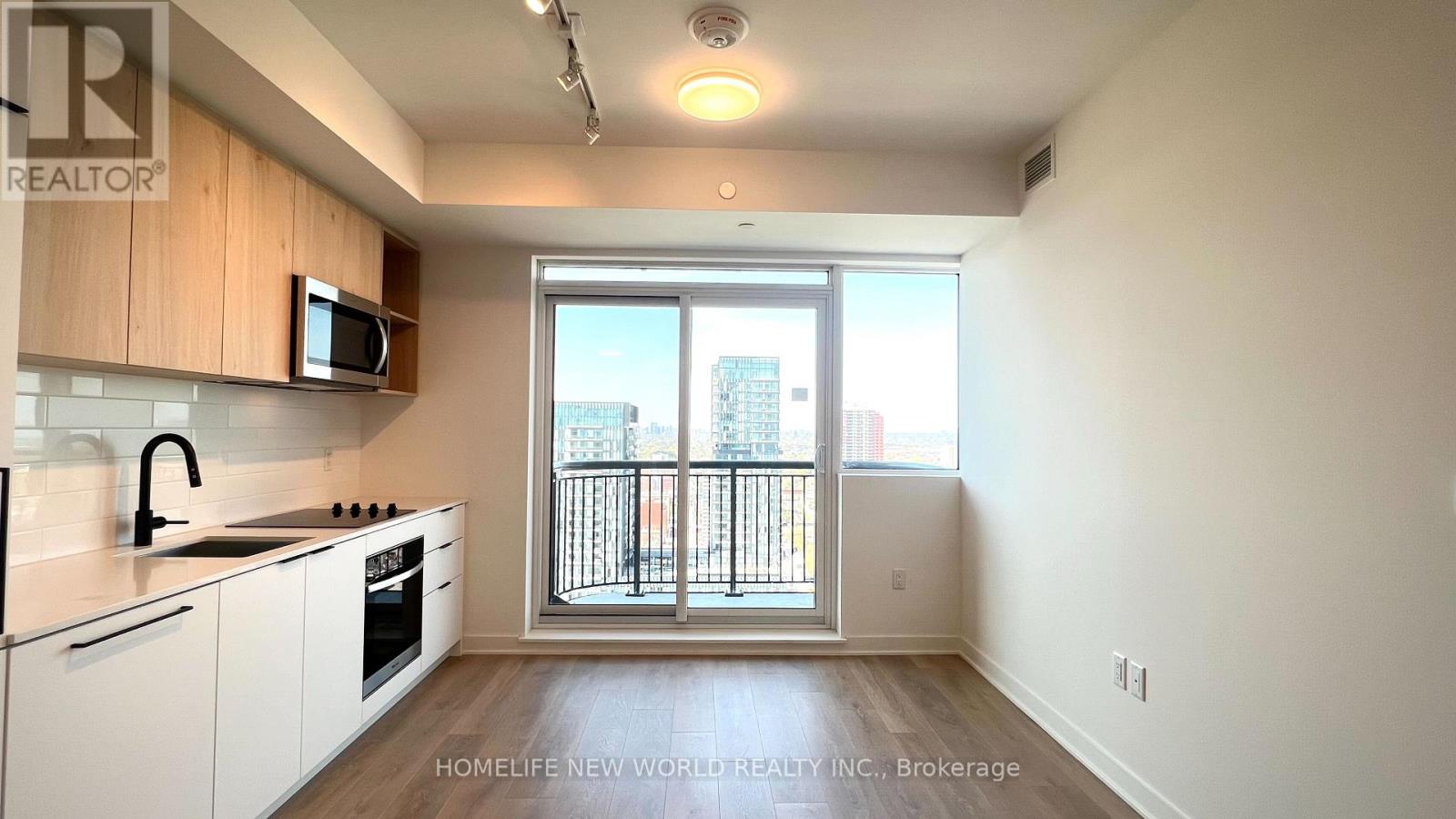 2311 - 1185 Dupont Street, Toronto, Ontario  M6H 0G5 - Photo 3 - W13083918