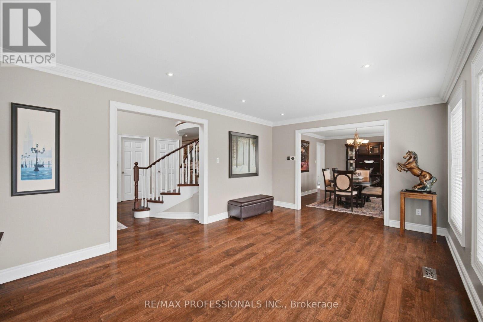 2 Enchangted Court, Brampton, Ontario  L6Z 3M9 - Photo 19 - W13083934