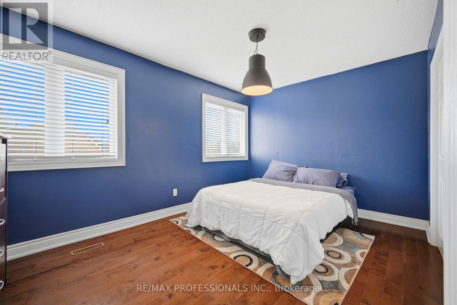 2 Enchangted Court, Brampton, Ontario  L6Z 3M9 - Photo 29 - W13083934