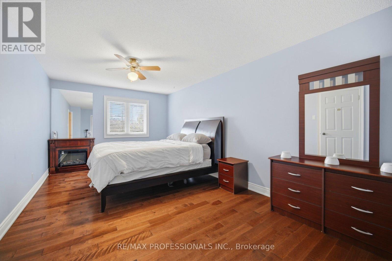 2 Enchangted Court, Brampton, Ontario  L6Z 3M9 - Photo 31 - W13083934
