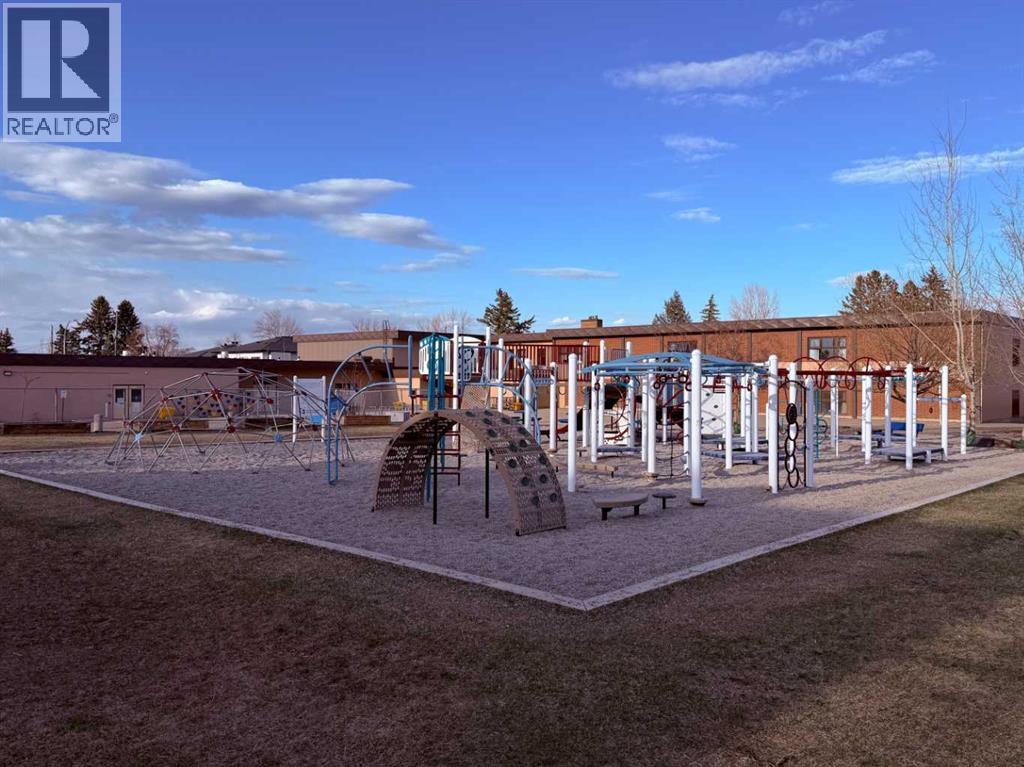 3704 28 Avenue SW, Calgary, Alberta  T3E 2Z9 - Photo 49 - A2306698